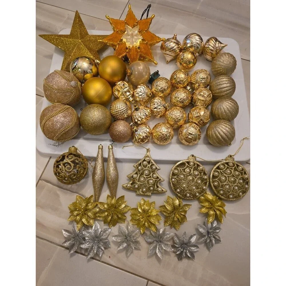 Christmas‎ Gold Silver Matte, Shiny & Glitter Ball Ornament Lot 50